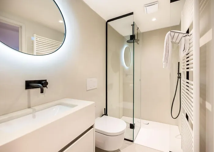 Апартаменти Huswell - Luxurious Duplex In Prime Location, Heart Of Гент